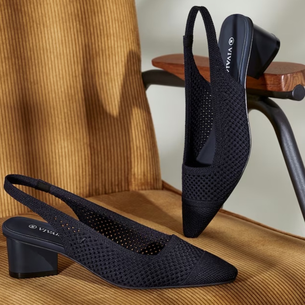 VIVAIA Pointed-Toe Slingback Sandals (Leah) Navy Euro 39 US 8 New in Box